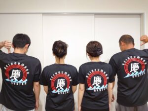 宮崎県日向市　細島岩がき直売所慶豊丸様スタッフオリジナルTシャツ