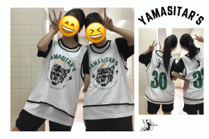 岡山県R高等学校ビブスでバスケ風ストリートコーデ（クラスTシャツ）