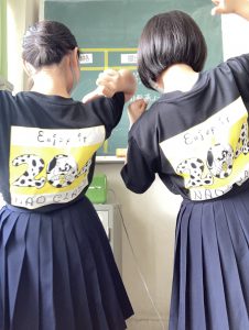 島根県M高等学校パロディ（クラスTシャツ）