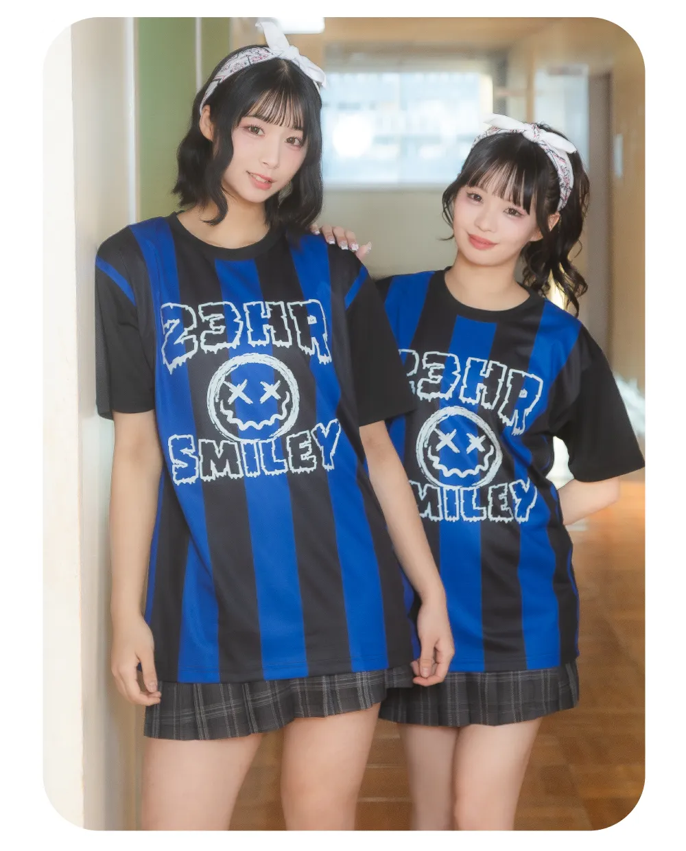 サッカーシャツブルー×クロ