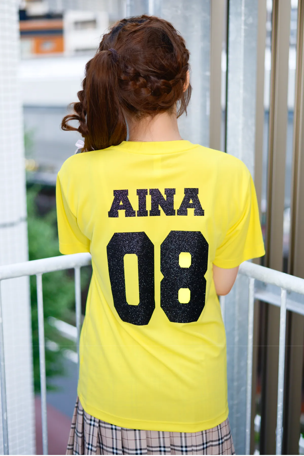 グリッター背ネームのクラスTシャツ着用 スタイル01 背中